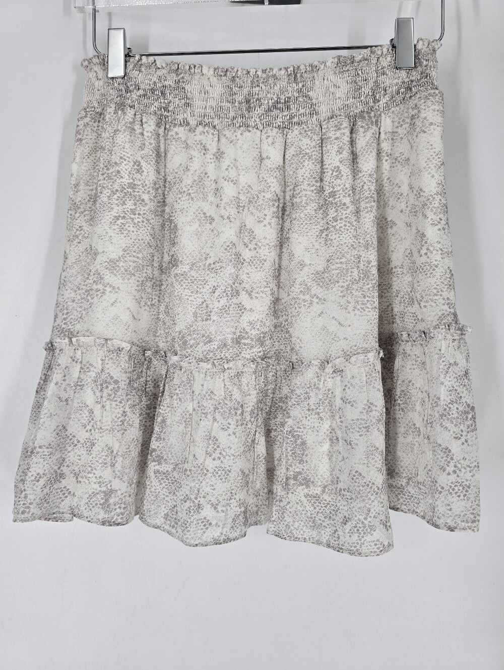 Intermix Reese Mini Skirt White Gray Print Size M Smocked Waist